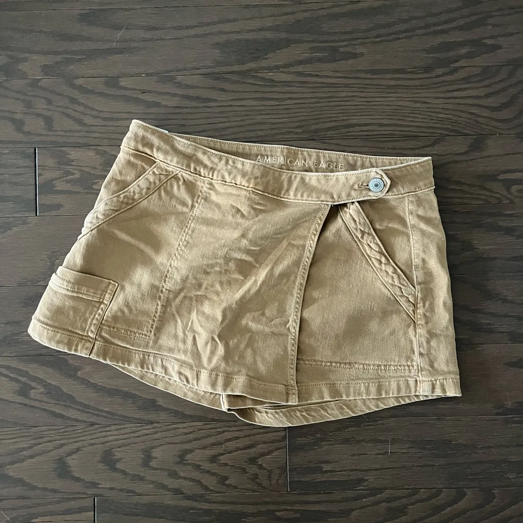 American Eagle Outfitters Khaki Skort - Image 2