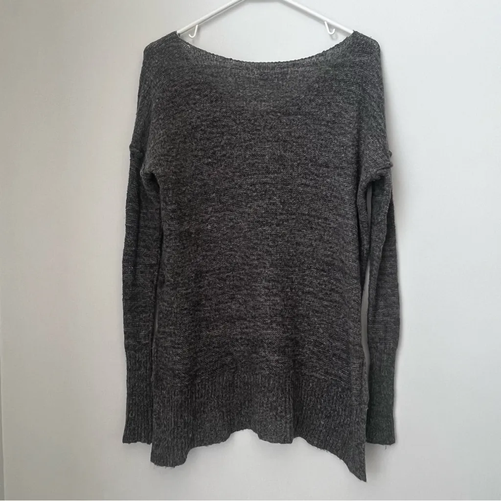 Abercrombie & Fitch Gray Knit Wool Blend V Neck Thin Sweater Size XS/S - Image 5