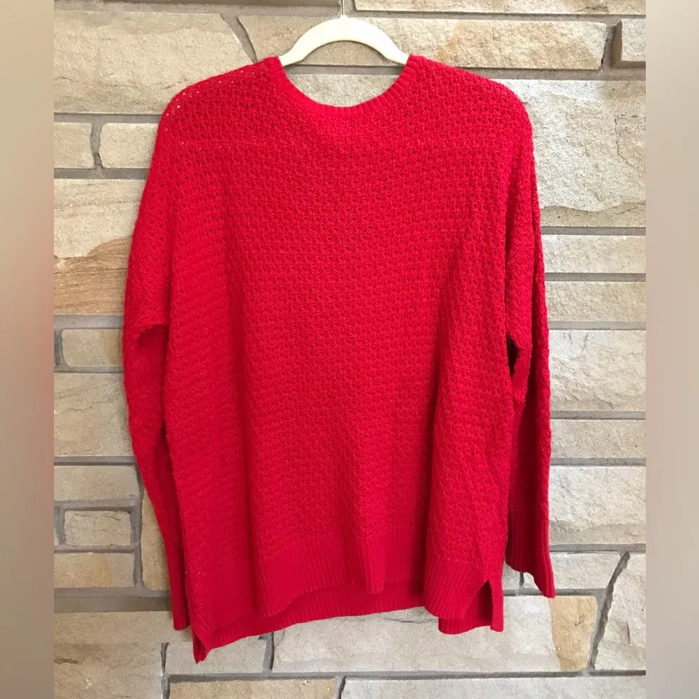 American Eagle outfitters Red V Neck Tight Knit Sweater Long Sleeve Xmas large - Image 9