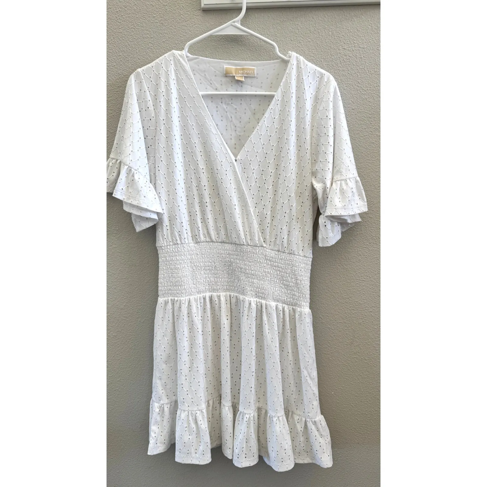 NWT Michael Kors Eyelet Smocked Mini Dress White Size Small V Neck Short Sleeve - Image 4