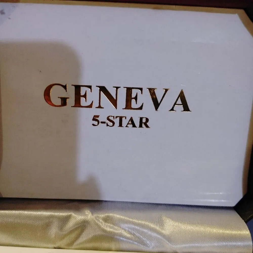 Geneva Men's & Women's Gold & Silver Tone Vintage Classic Collection Watch Set - Image 9