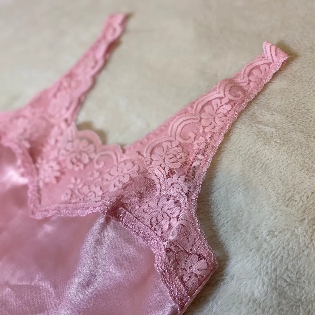 MaidenForm Vintage Chantilly Pink Lace Cami Size 3 / Small 16.5in Ptp - Image 3
