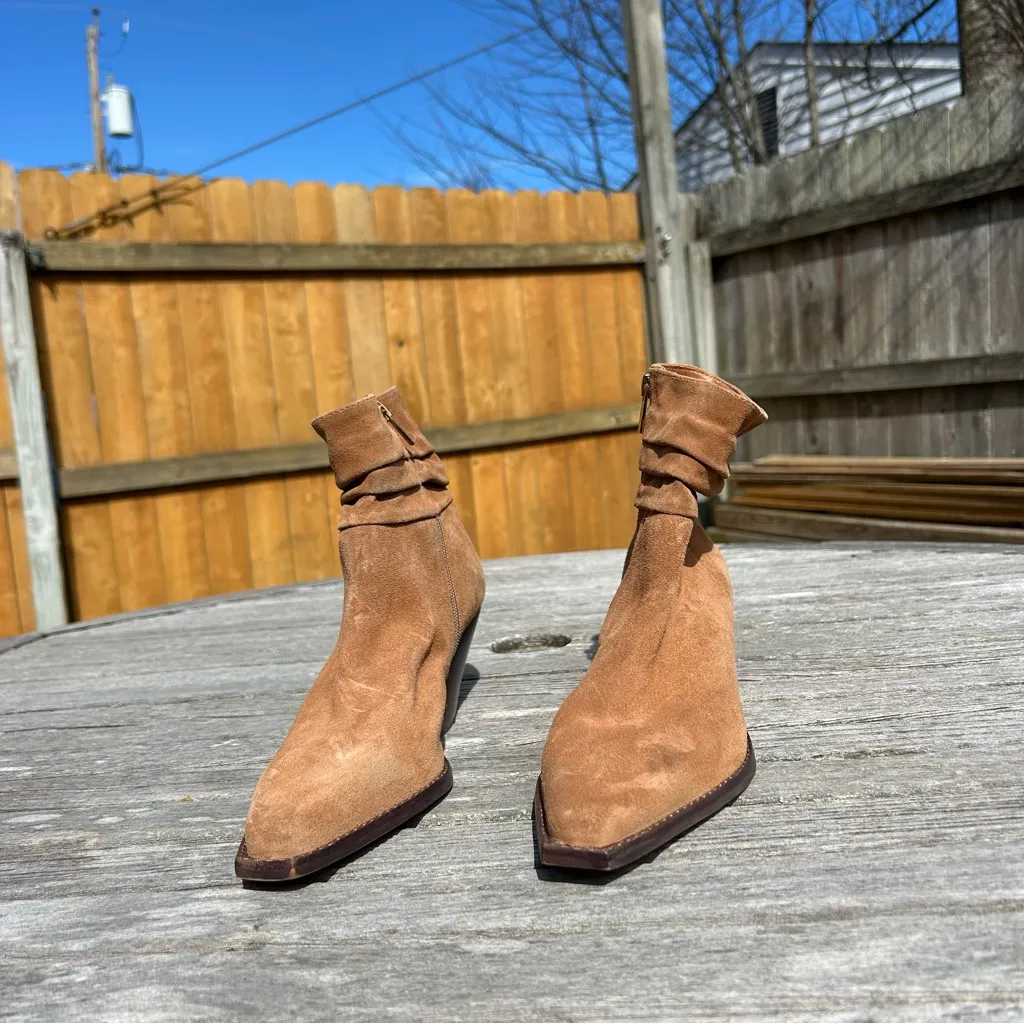 Nerlinji Slouch Bootie Vince Camuto‎ size 9.5 - Image 3