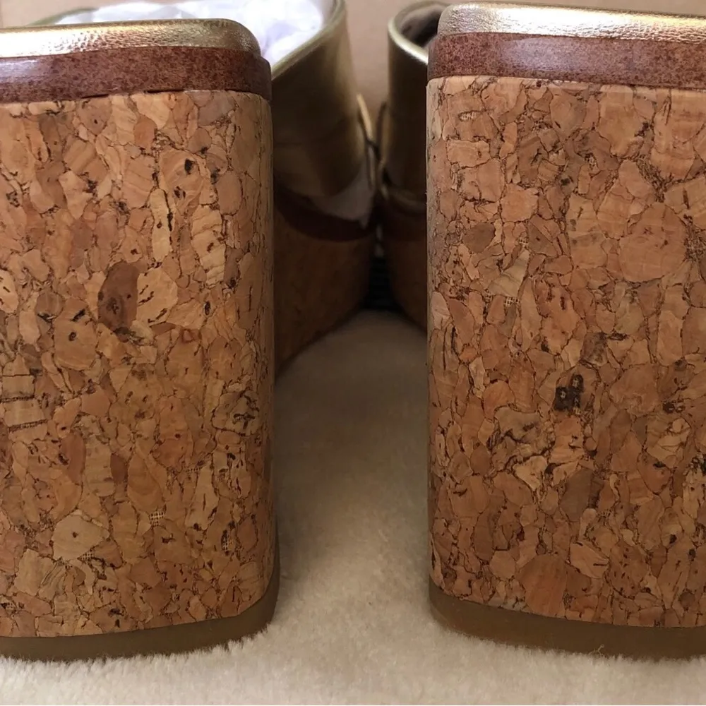 TIME and TRU Womens Comfort Gold Cork Wedge Platform Slip On Sandal Size 10 New - Image 5