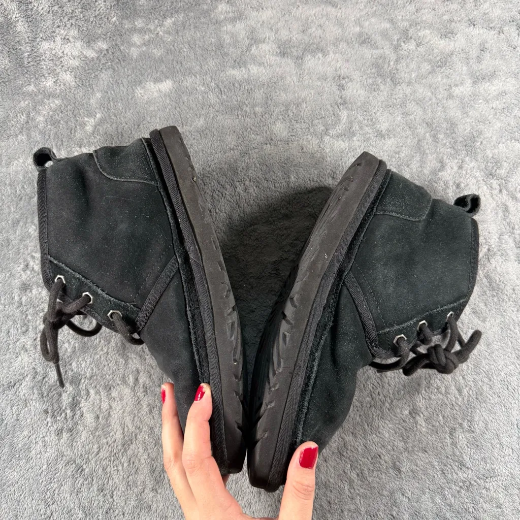 Women’s 7 UGG Neumel Lace Up Chukka Mid Boots Suede All Black Slip On - Image 5