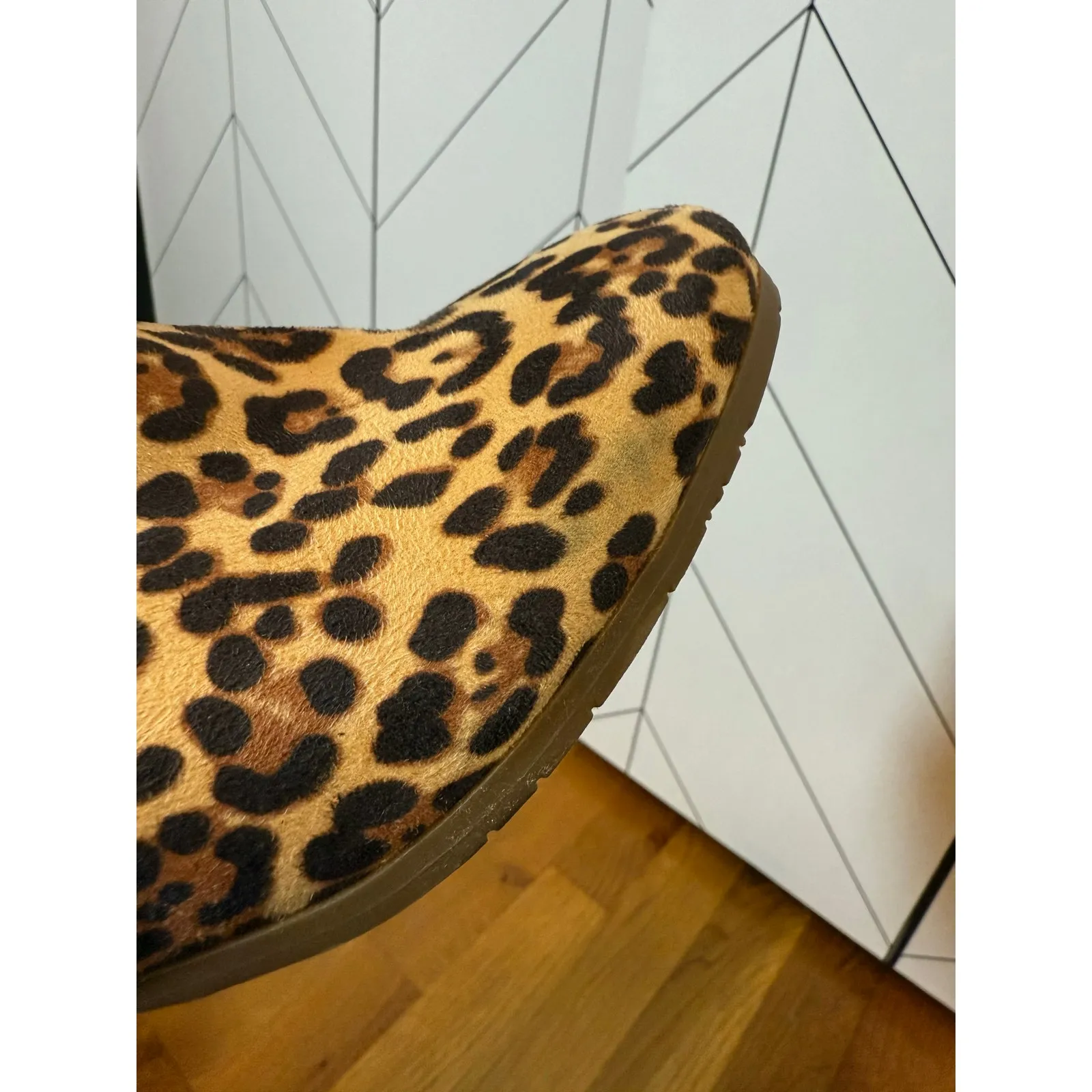 Kenneth Cole Reaction Womens 7 37 Animal Leopard Print Low Ankle Heel Booties - Image 10