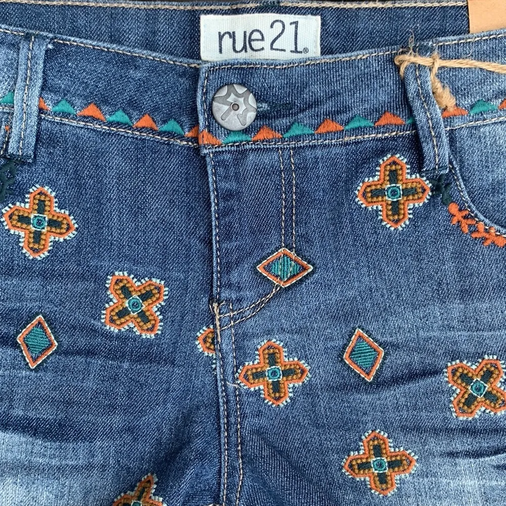 Denim Jean Shorts Western Aztec Cutoffs New Oversized 5/6 Womens - Image 2