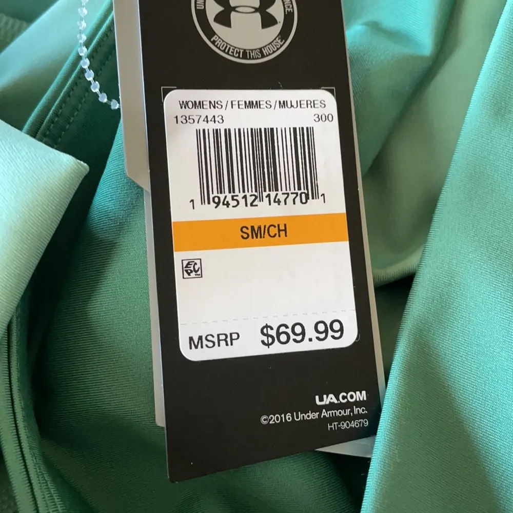 NWT Under Armor High Waist Capri Green - Image 6