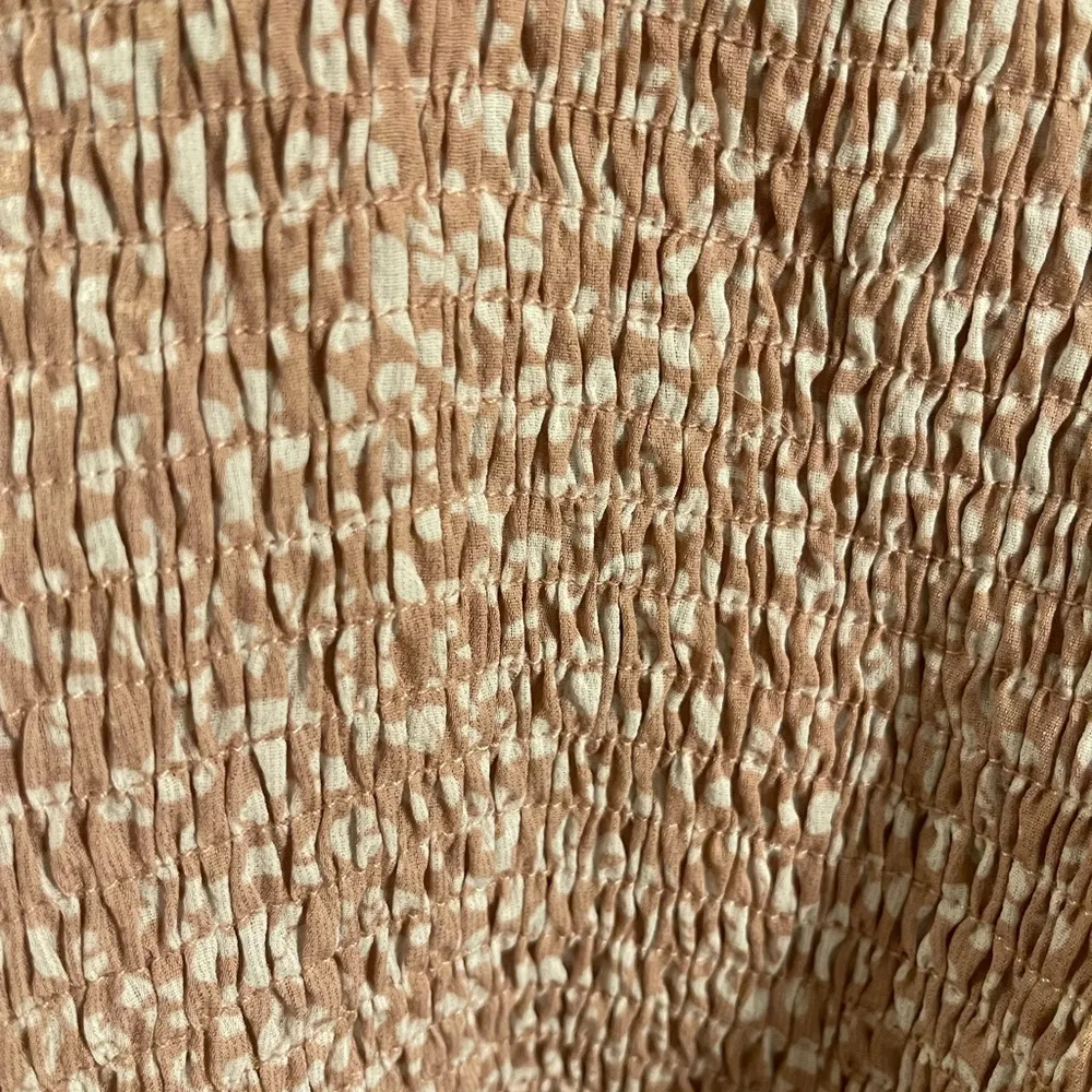 Who I Am Smocked Off The Shoulder Soft Pink Bodysuit Size 8 - Image 4