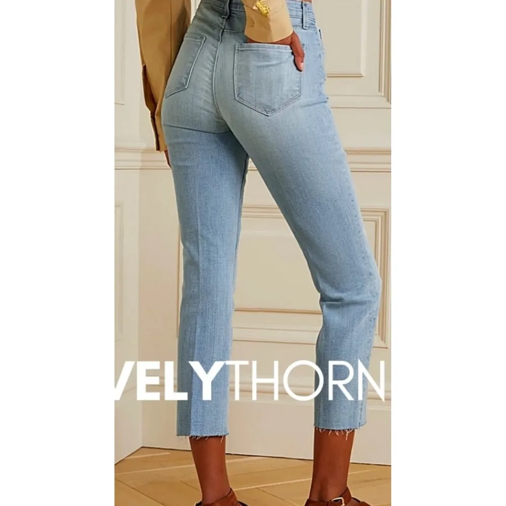 L'AGENCE Sada Slim Leg Cropped Jean Raw Hem Light Wash High Rise Size 25 $348.00 - Image 2