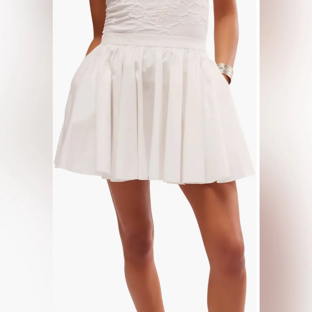 NWT FREE PEOPLE MINI SKIRT - Image 2