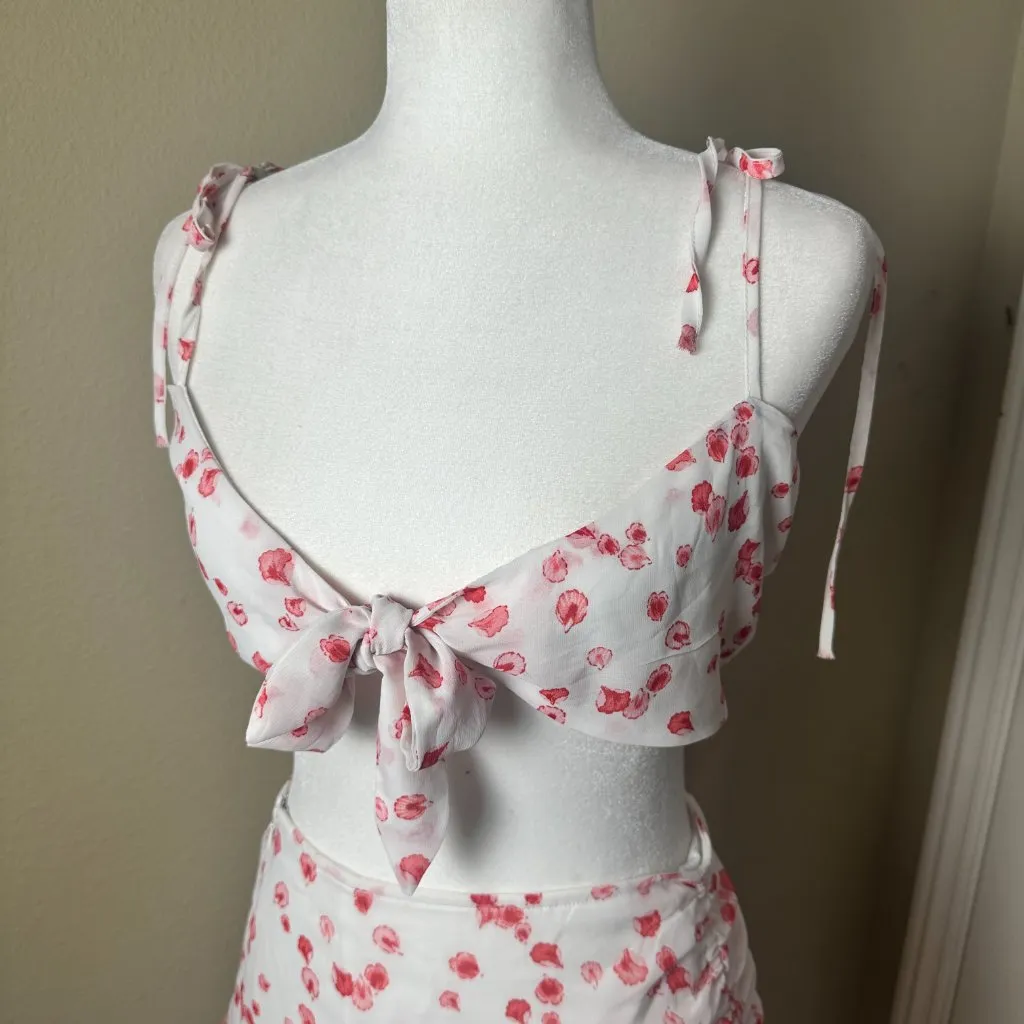 PRINCESS POLLY Two Piece Set Crop Top Tank & Ruched Mini Skirt Size 4 FLoral - Image 4