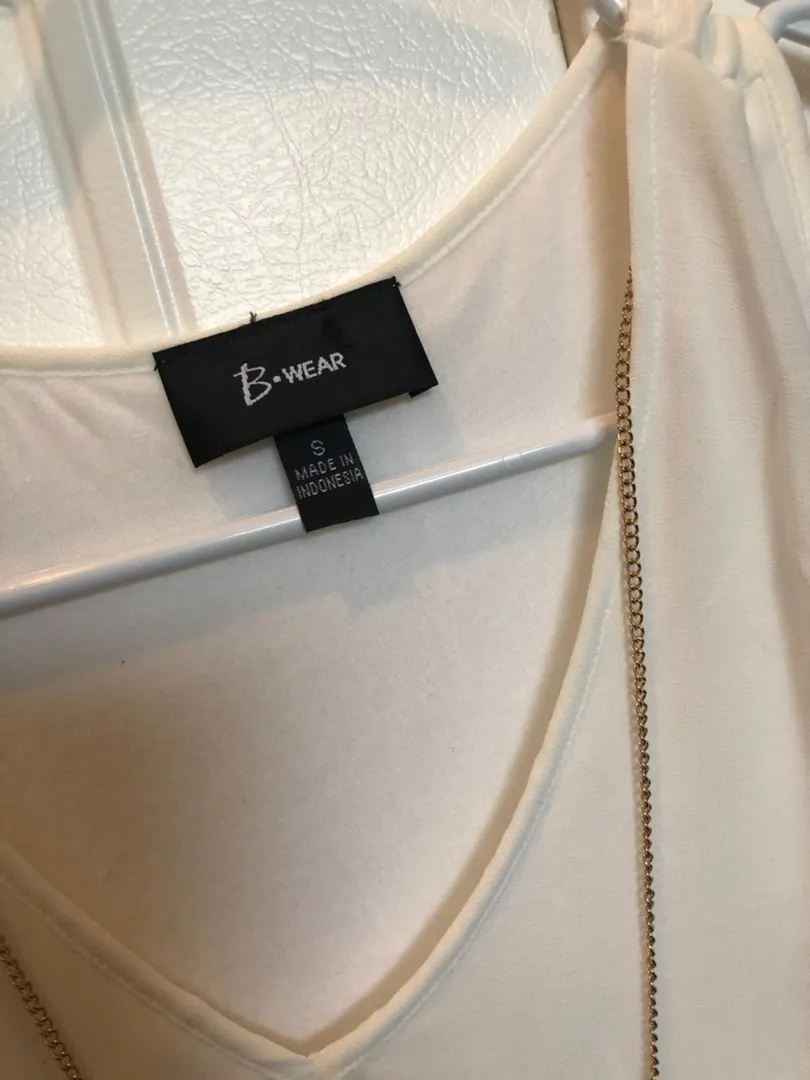 B-wear Flowy Tank - Image 5