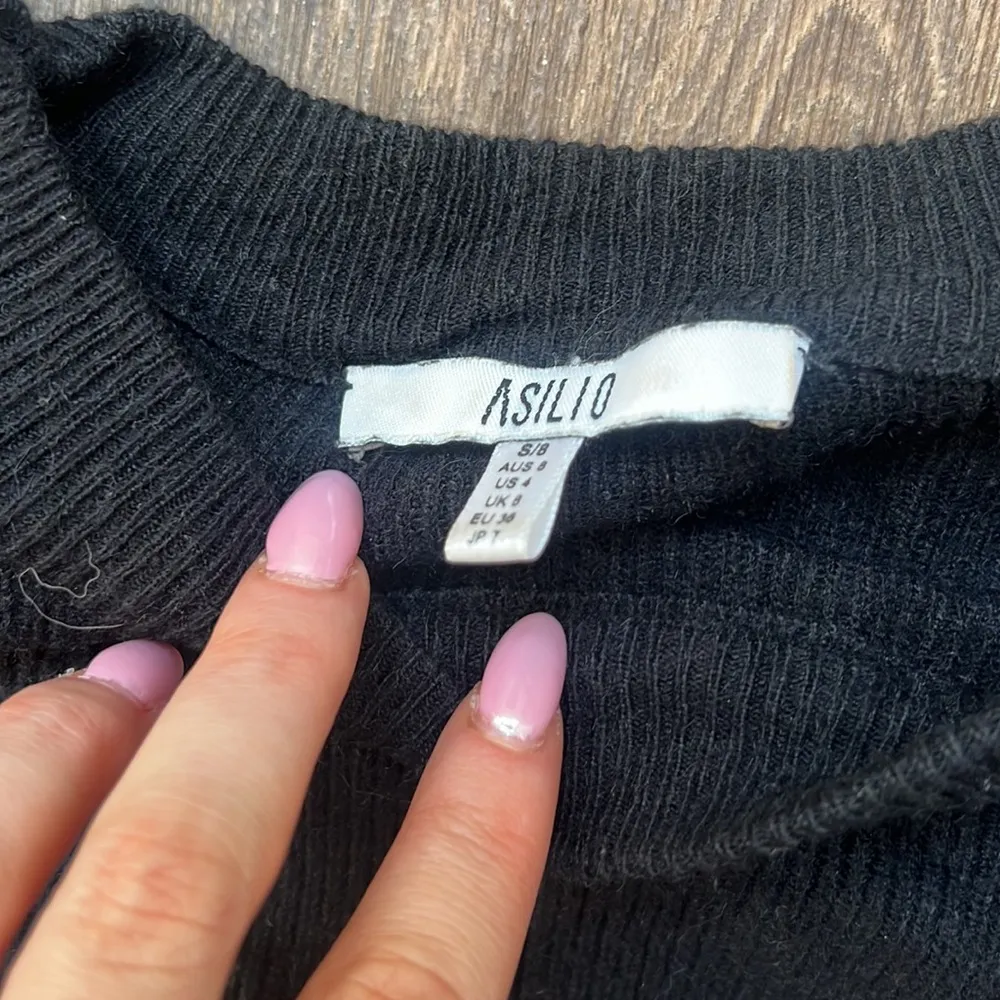 ASILIO RUFFLE SWEATER - Image 3