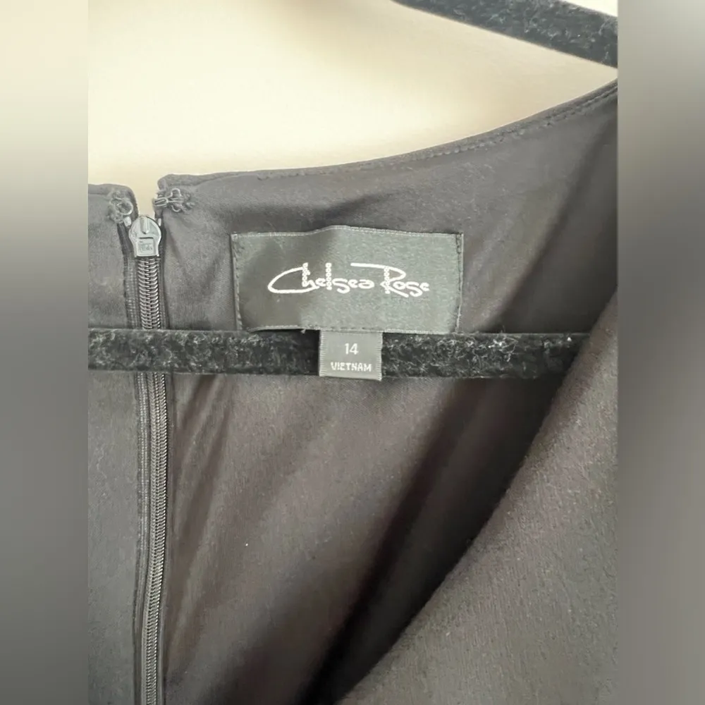 Chelsea Rose - Image 3