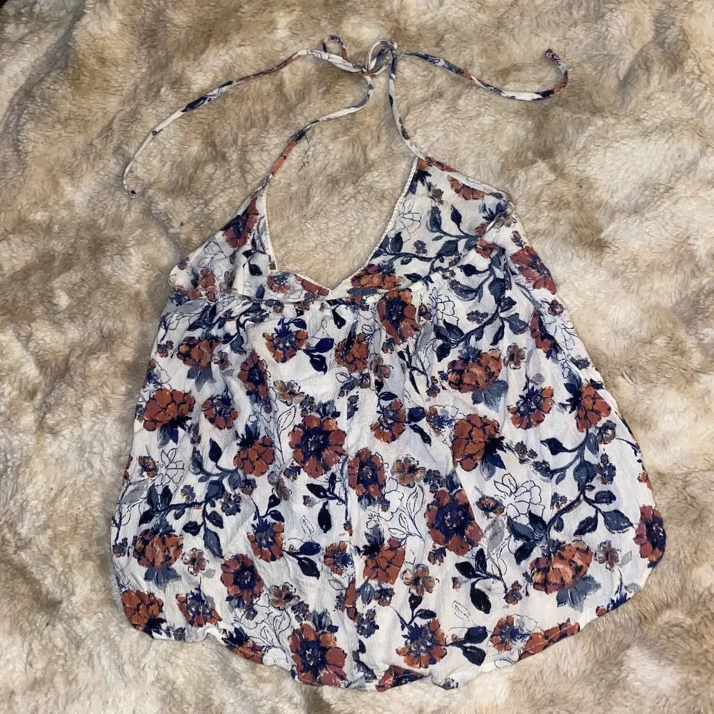 Abercrombie and Fitch Floral Halter Top - Image 4
