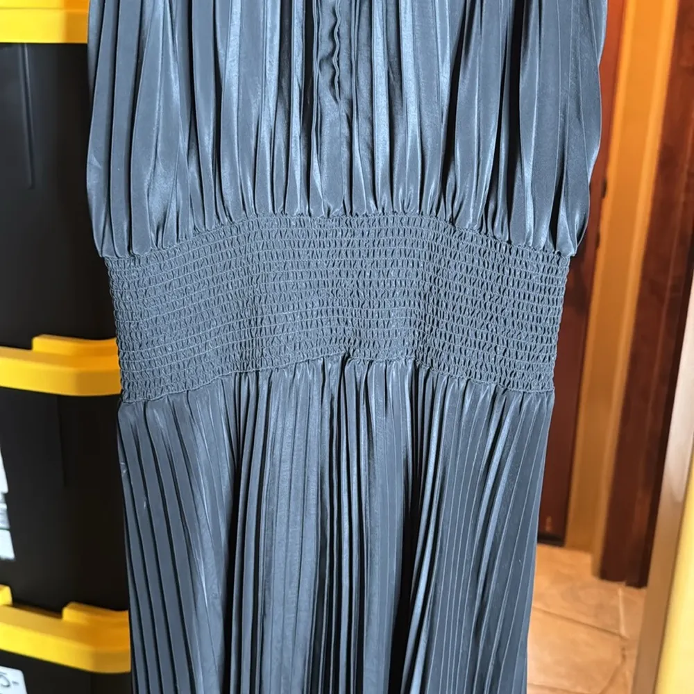 MARINA Black Pleated Midi Dress Size 8 - Image 12