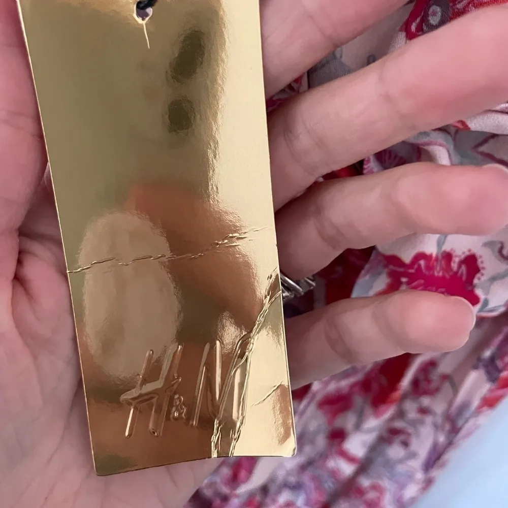 H&M Limited Edition Floral Flowy Strapless Corset Top Jumpsuit w Bow size 2 - Image 8