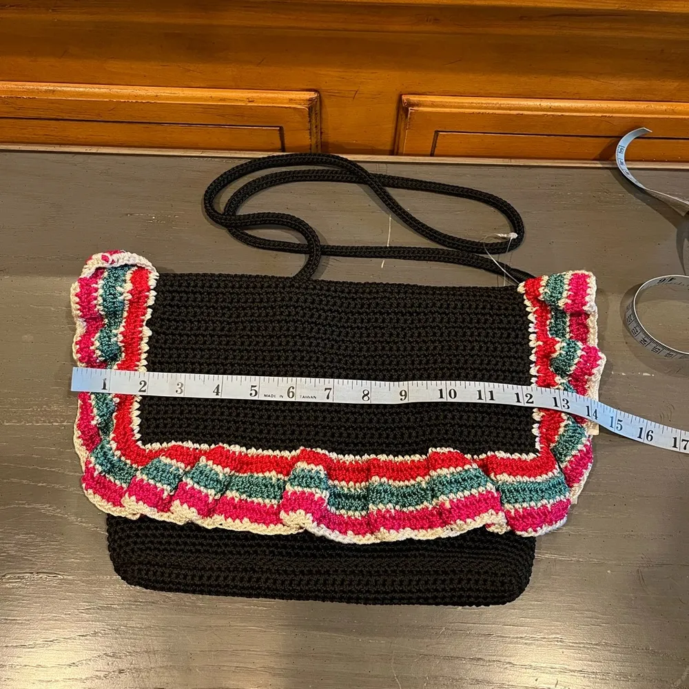 NWT  Back to Bali Black Ruffle Flap Convertible Crossbody Shoulder Bag - Image 9