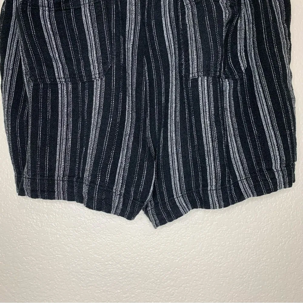 Briggs Linen Blend Drawstring Striped Pull On Women’s Short - Image 9