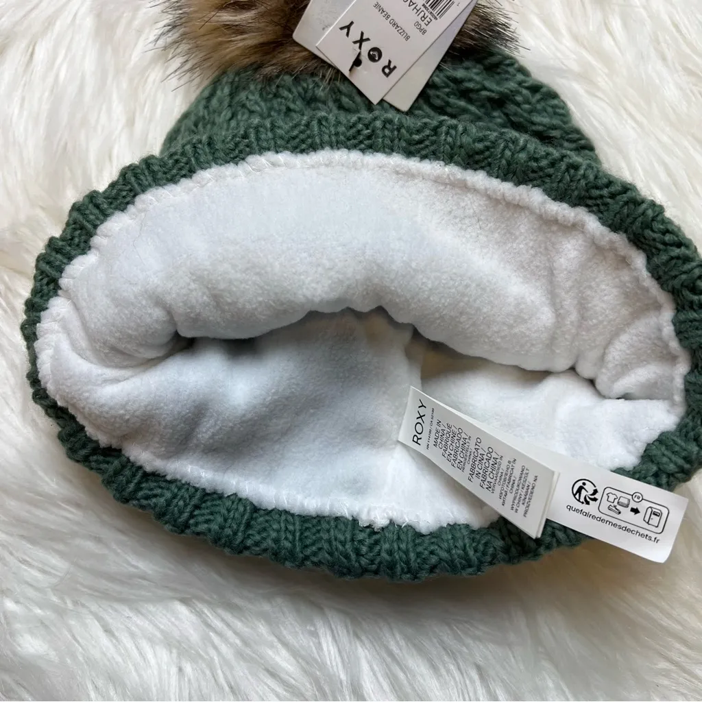 Roxy Dark Forest Green Blizzard Beanie. New With Tags. - Image 6