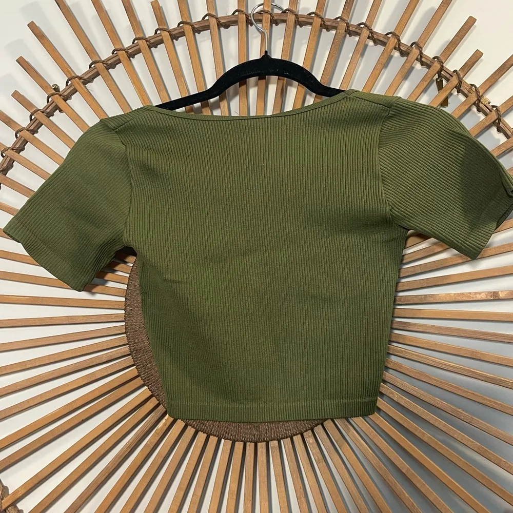 NWT Zara Olive Green Ribbed Corset Style Crop Top Size M/L Stretchy - Image 5