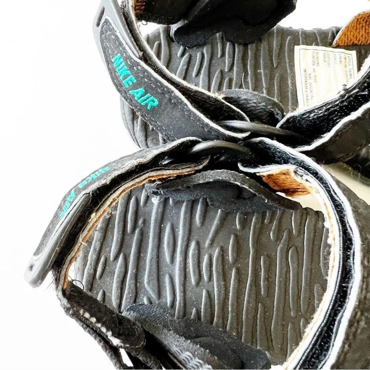 Nike Black And Turquoise Air Deshutz Sandals - Image 5