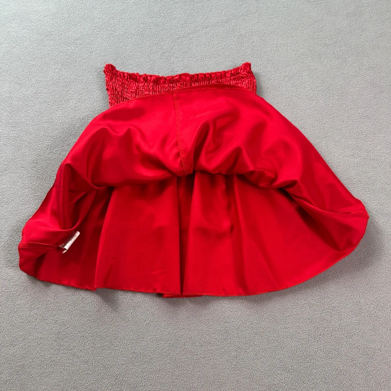 SHEIN Mini Skirt Womens Small 4 Red Satin Smocked Waist Tiered Ruffle Hem Cute - Image 5