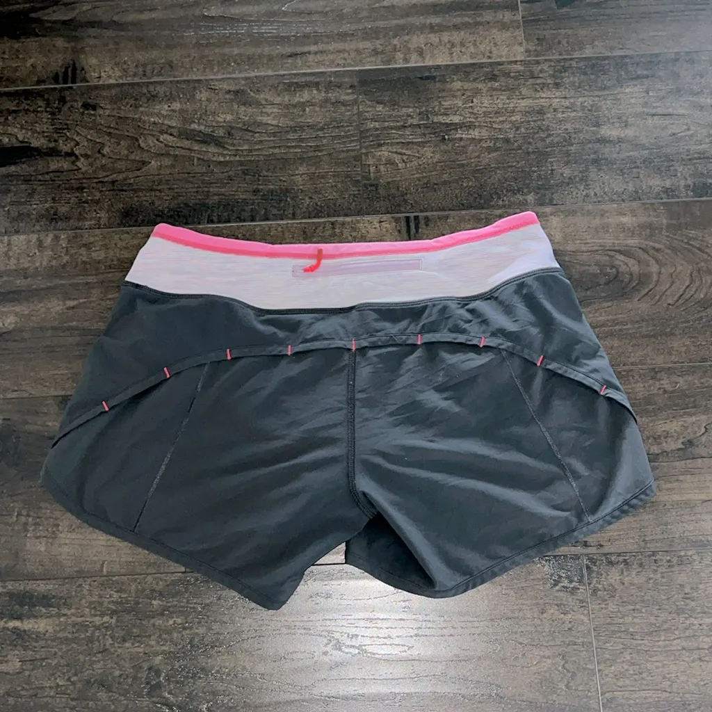 Lululemon Groovy Run Shorts - Image 3