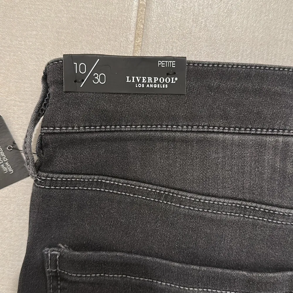 NWT Liverpool Petite Tinsley High Ruse Skinny Jeans - Image 4