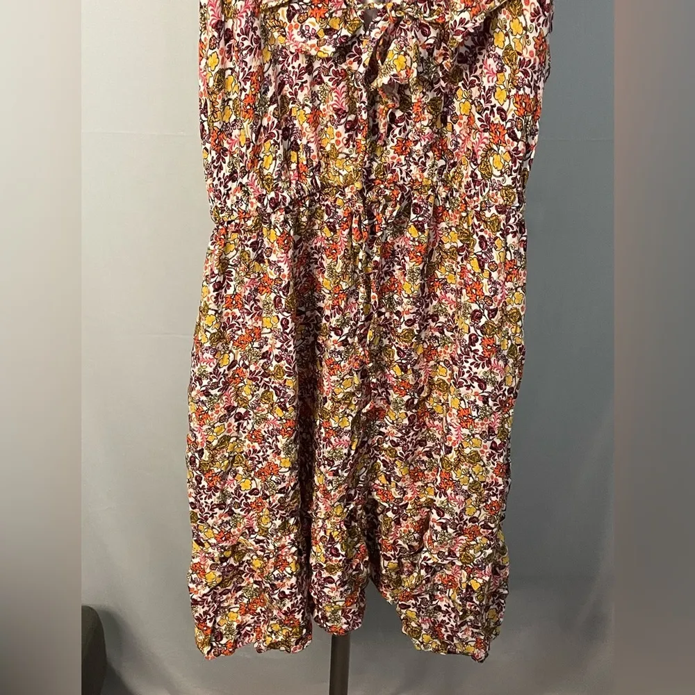 Old Navy Waist-Defined Flutter-Sleeve Floral Mini Dress for‎ Women Size small - Image 2