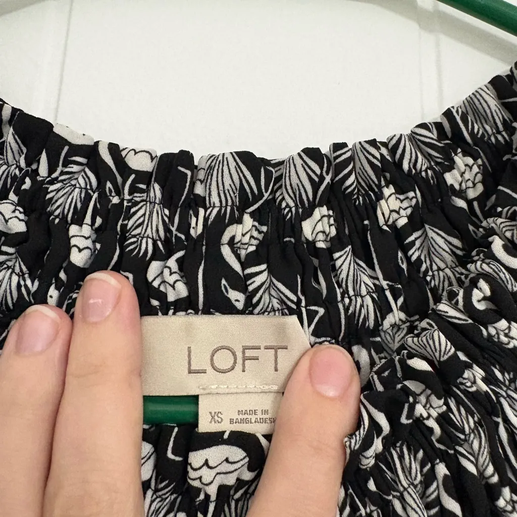 LOFT Black and White Patterned Blouse - Image 2