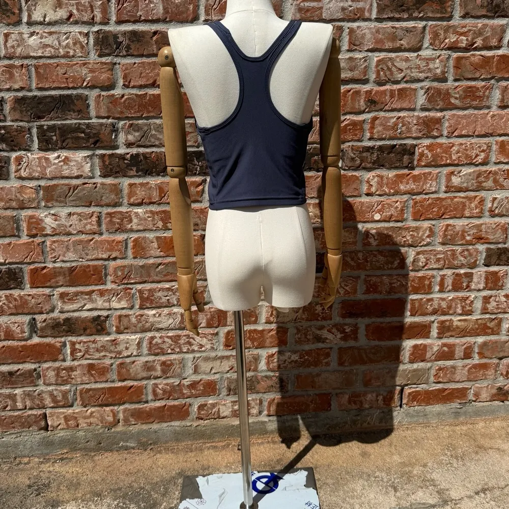 Nike Navy Blue Athletic Workout Crop Tank Top / L / Excellent condition - Image 8