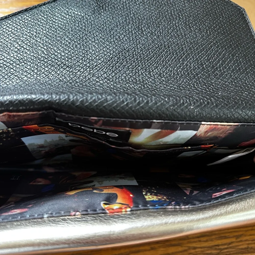 VTG 90s Bebe Signature Clutch Purse Handbag Black Gold Tone Two Compartments. - Image 12