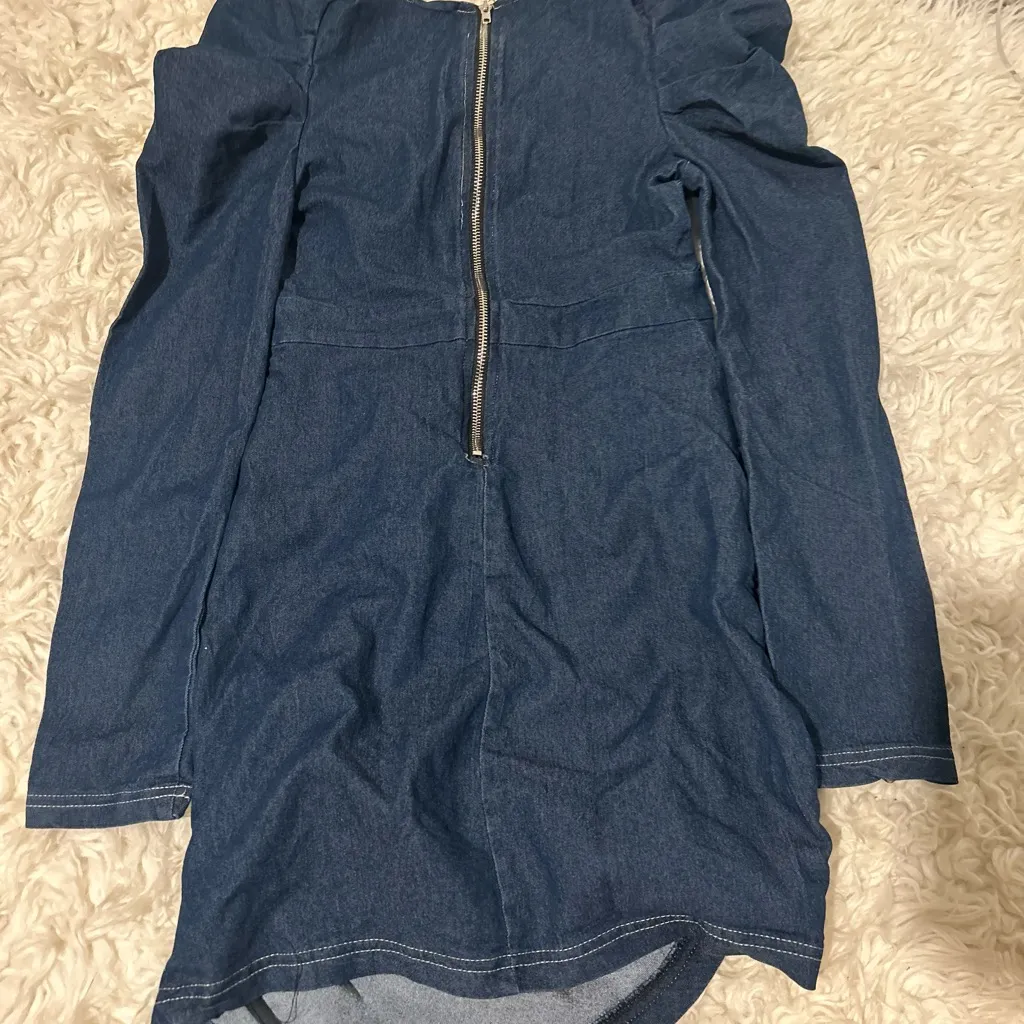 Stylish Blue Denim Dress - Image 2