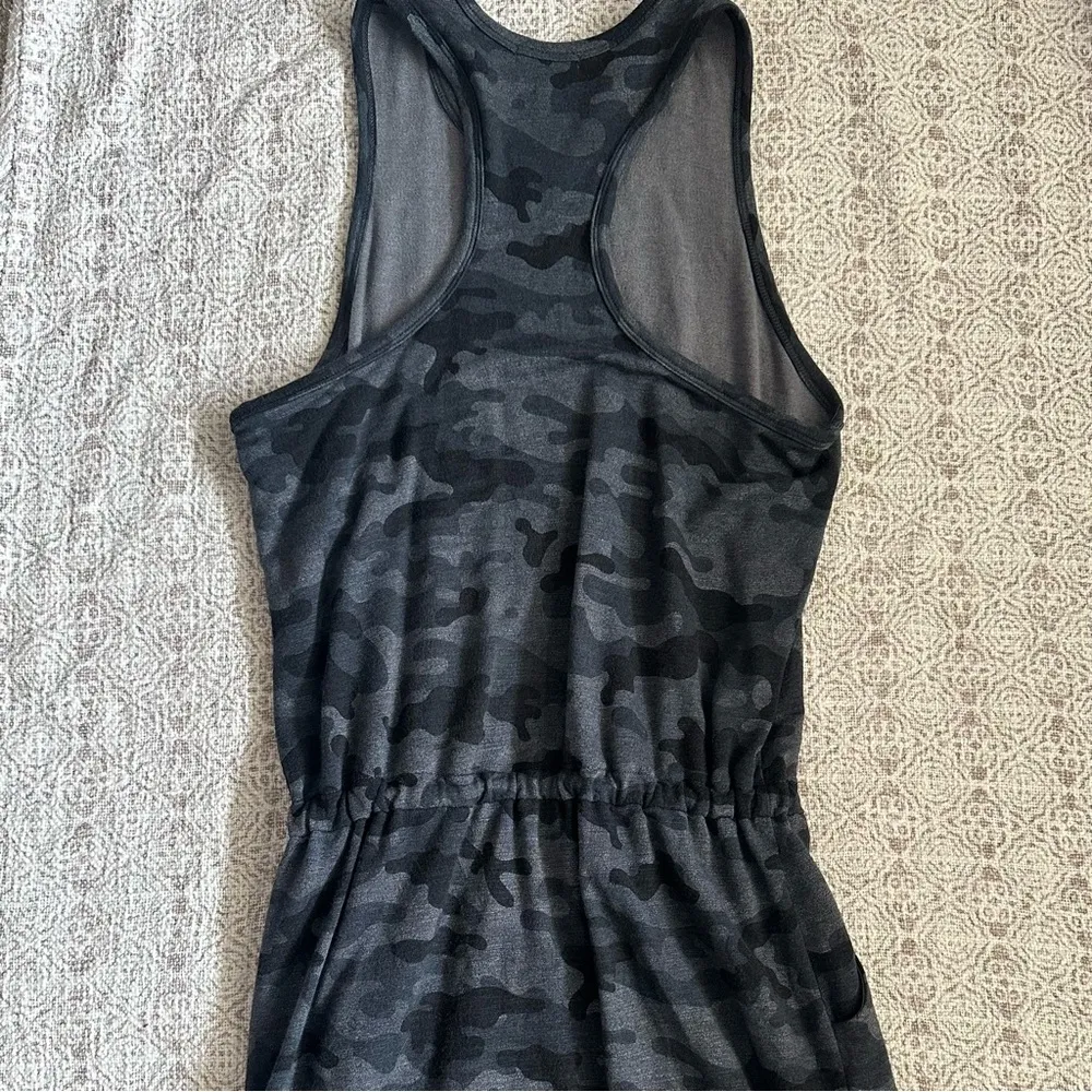 Sundry For Evereve Camo Dress Size 2 - Image 6