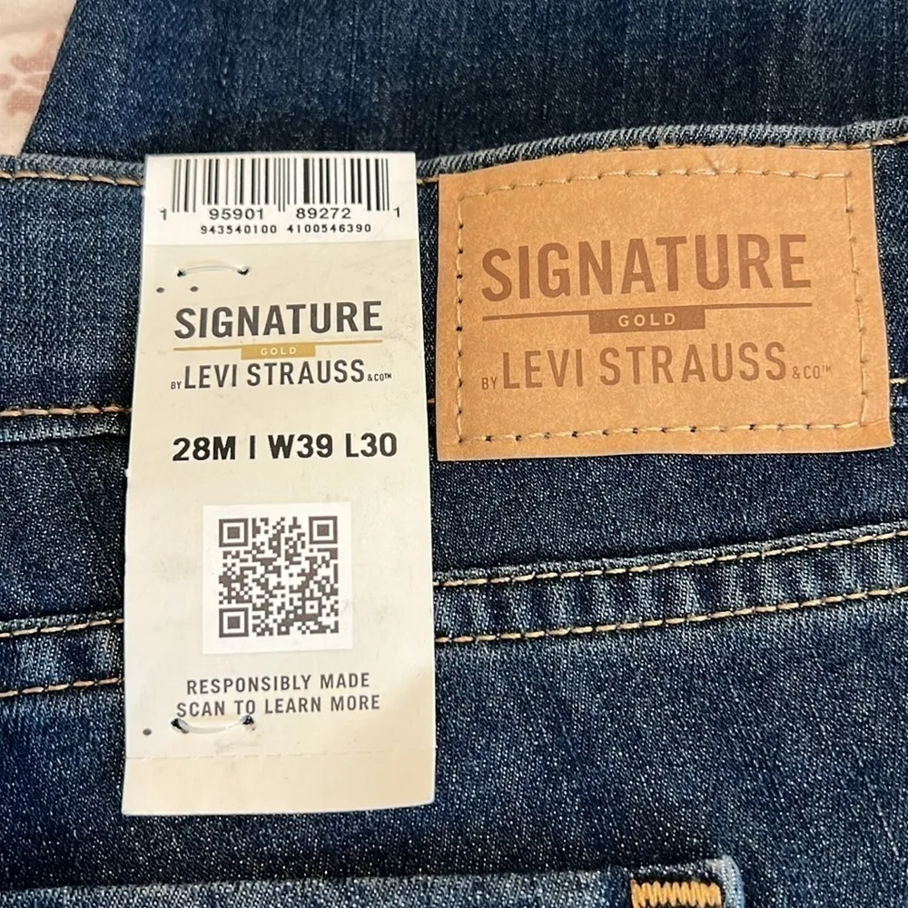 NWT Levi Strauss Signature Gold Mid-Rise Skinny Stretch Jeans 28M / W39 L30 - Image 12