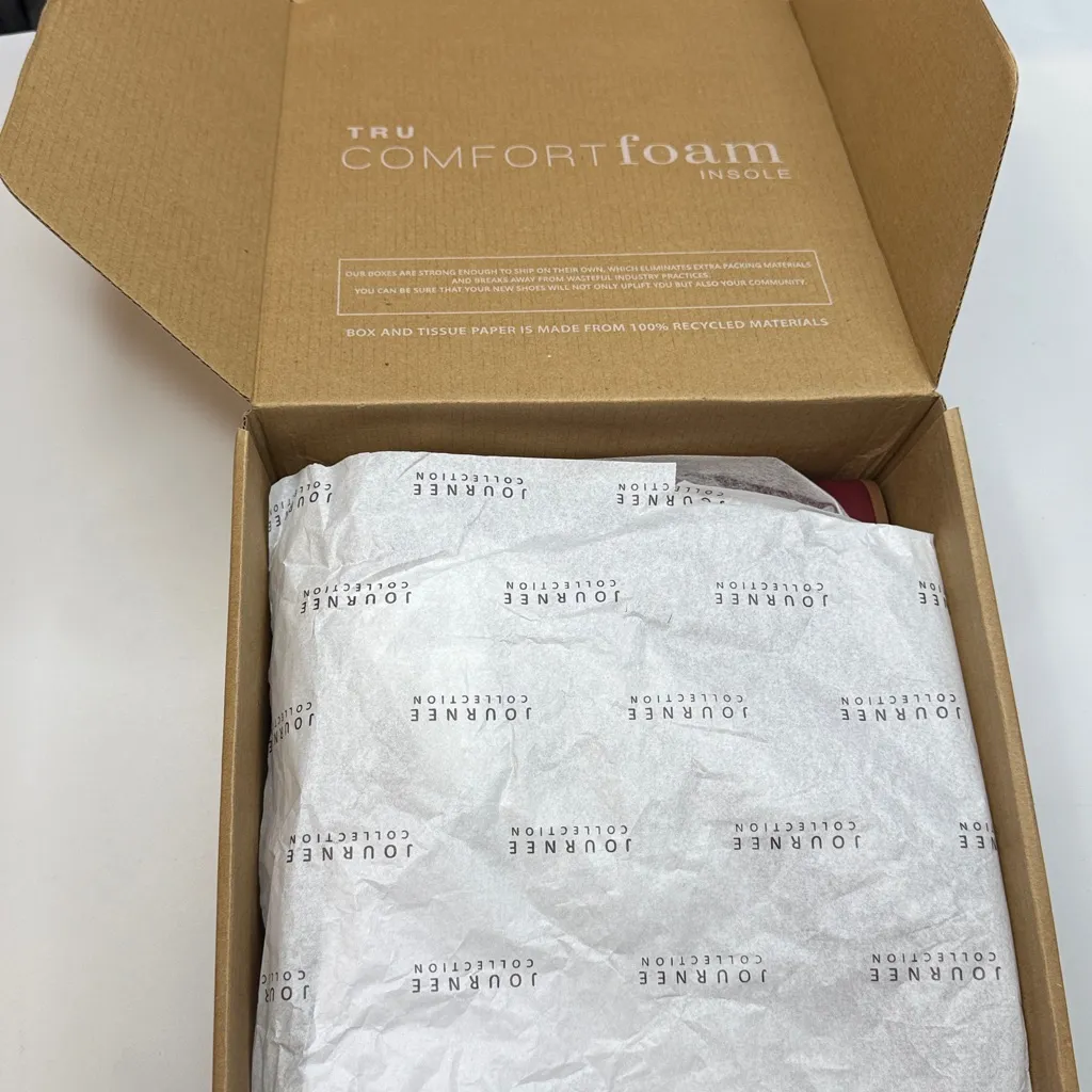 Journee Women's Haylinn Square Toe Booties- Brick Faux Leather- Size 8.5 - Image 6