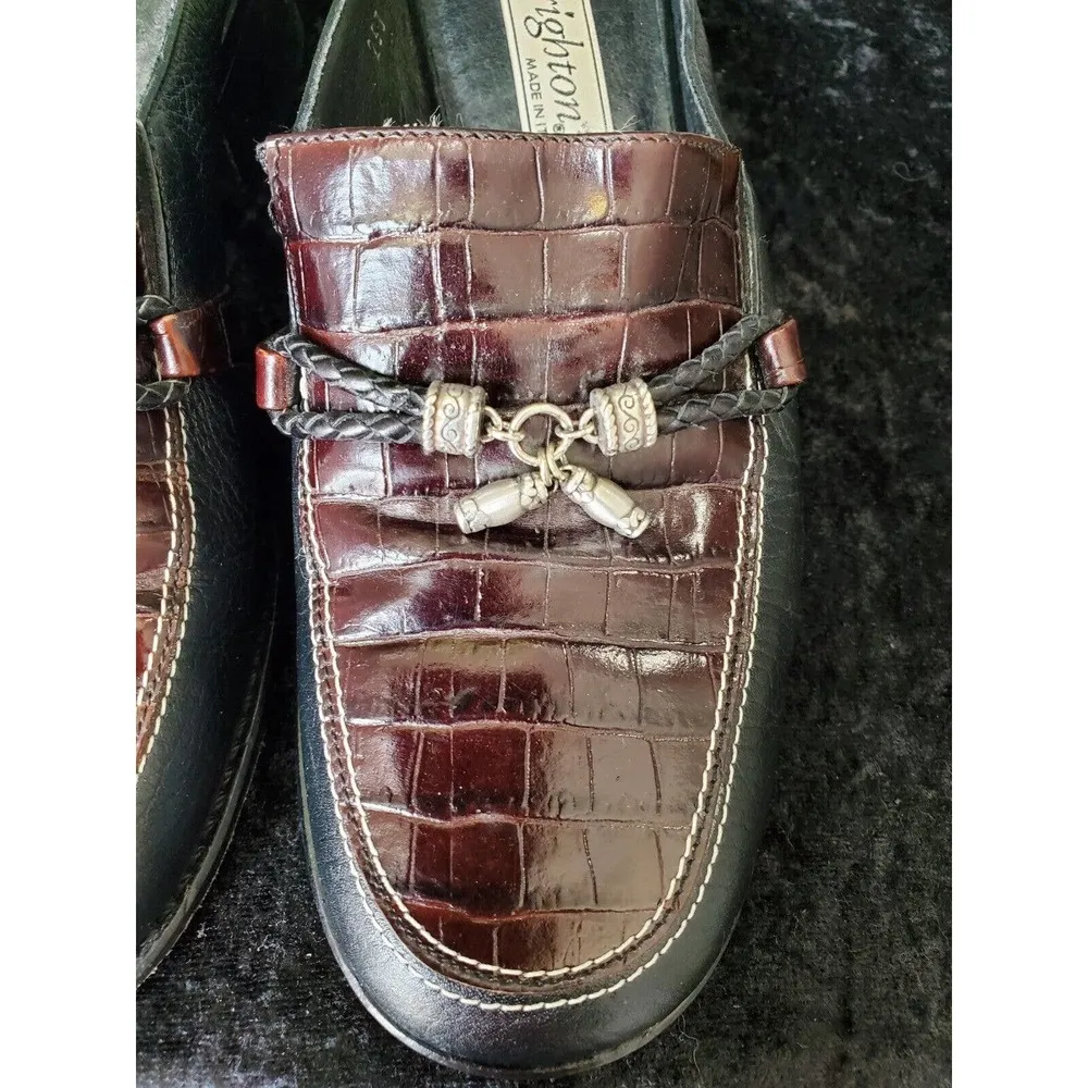 Brighton Sharon Women's Black & Maroon Leather Silver Charm Sandals Slides 6 M - Image 3