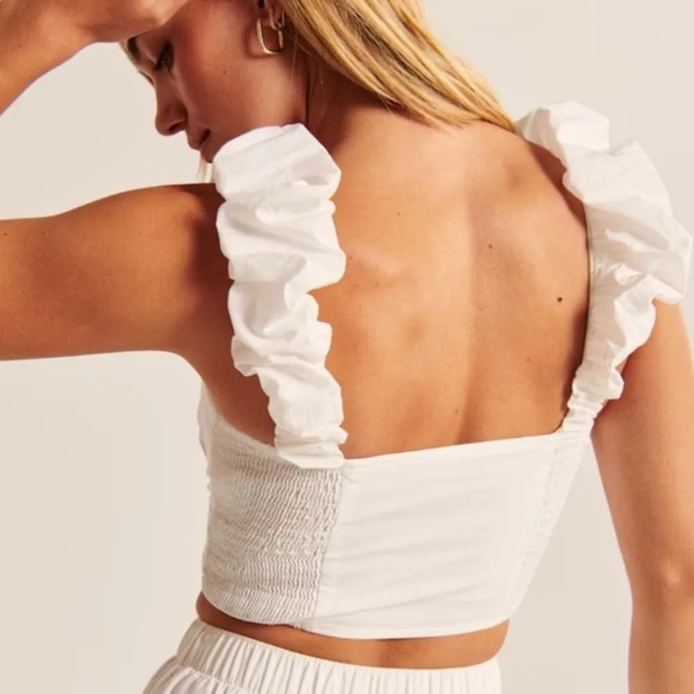 Abercrombie and Fitch Poplin Scrunch Strap Set Top Size Small - Image 2