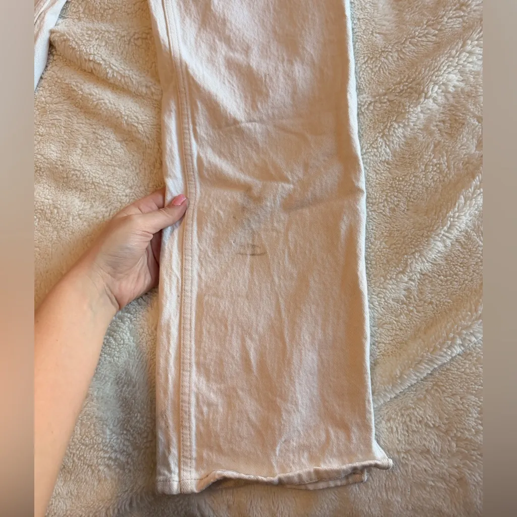 Abercrombie & Fitch Cream Straight Ultra High Rise Jeans - Image 5