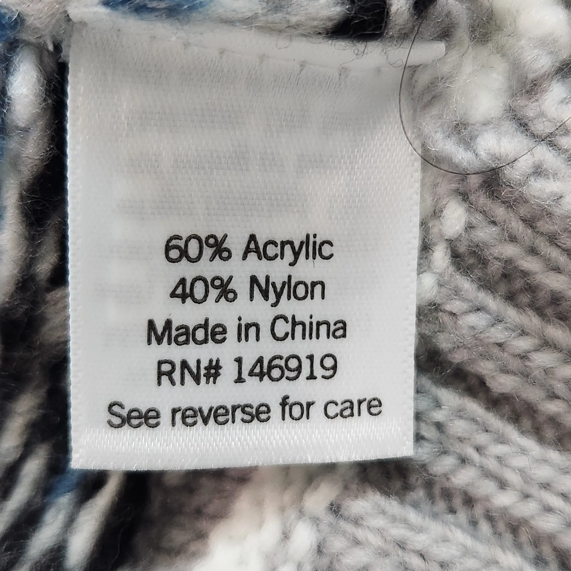 Croft & Barrow Gray Print Knit Sweater NWT Size 3X Gray and Black Sweater - Image 6