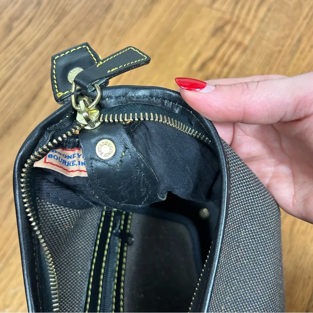 Dooney & Bourke Canvas Tweed Leather Shoulder Bag - Image 15