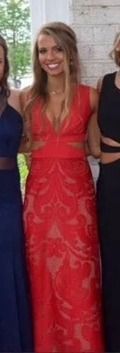 BCBGMAXAZRIA Marilyn V-neck Cutout Gown - Image 5