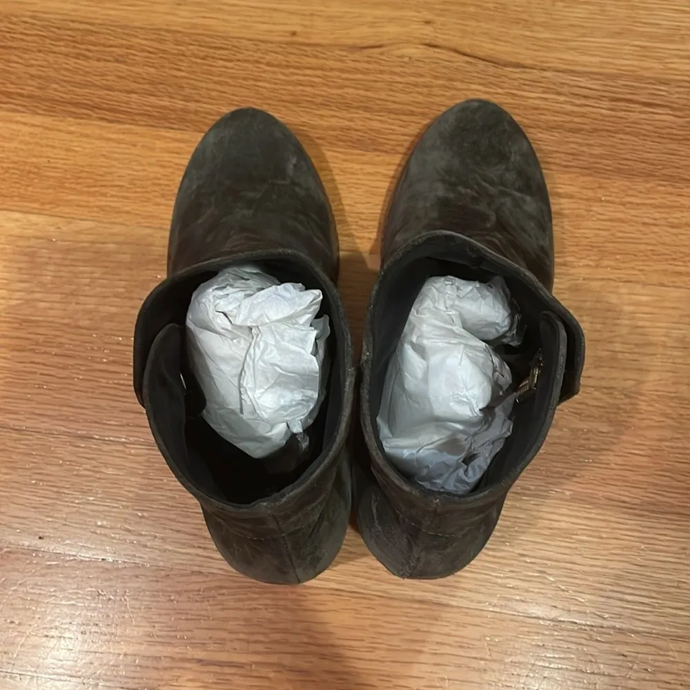 Eric Michael Women's Green Ankle Boots Size 37 - Image 4