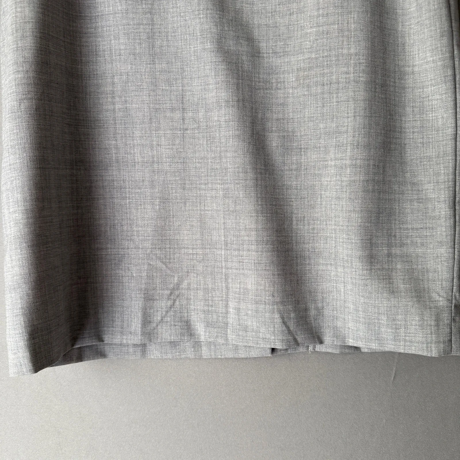 Paul Smith sz M gray‎ pencil midi skirt Gray Size M - Image 3