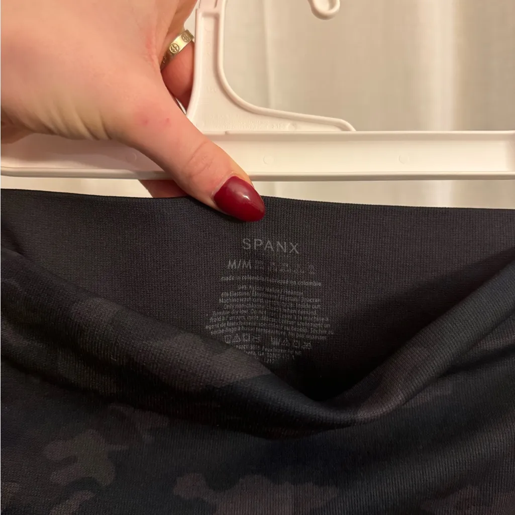 SPANX Look at Me Now Women's Black & Brown Camouflage High Waisted Leggings - Image 5