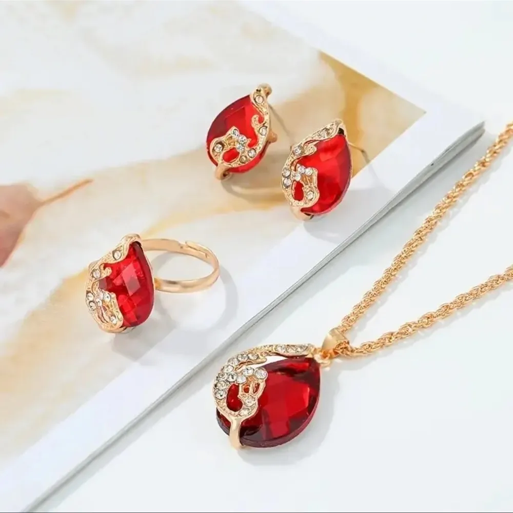 5Pcs Set Women Diamond Watch Starry Square Dial Bracelet Watches Set Ladies Leat White - Image 5