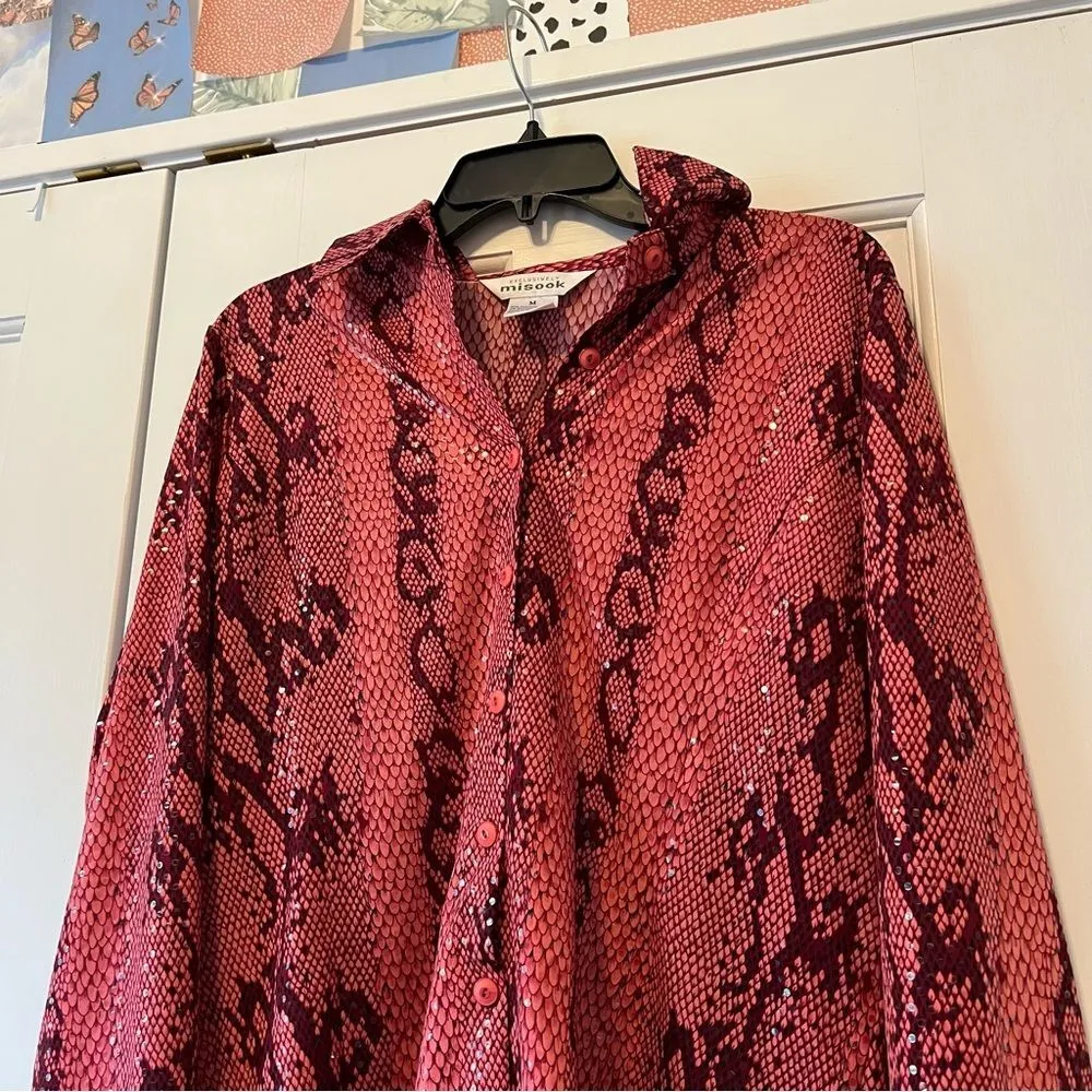 Misook Women’s Button Front Pink Snakeskin Sparkle Blouse Size Medium - Image 2