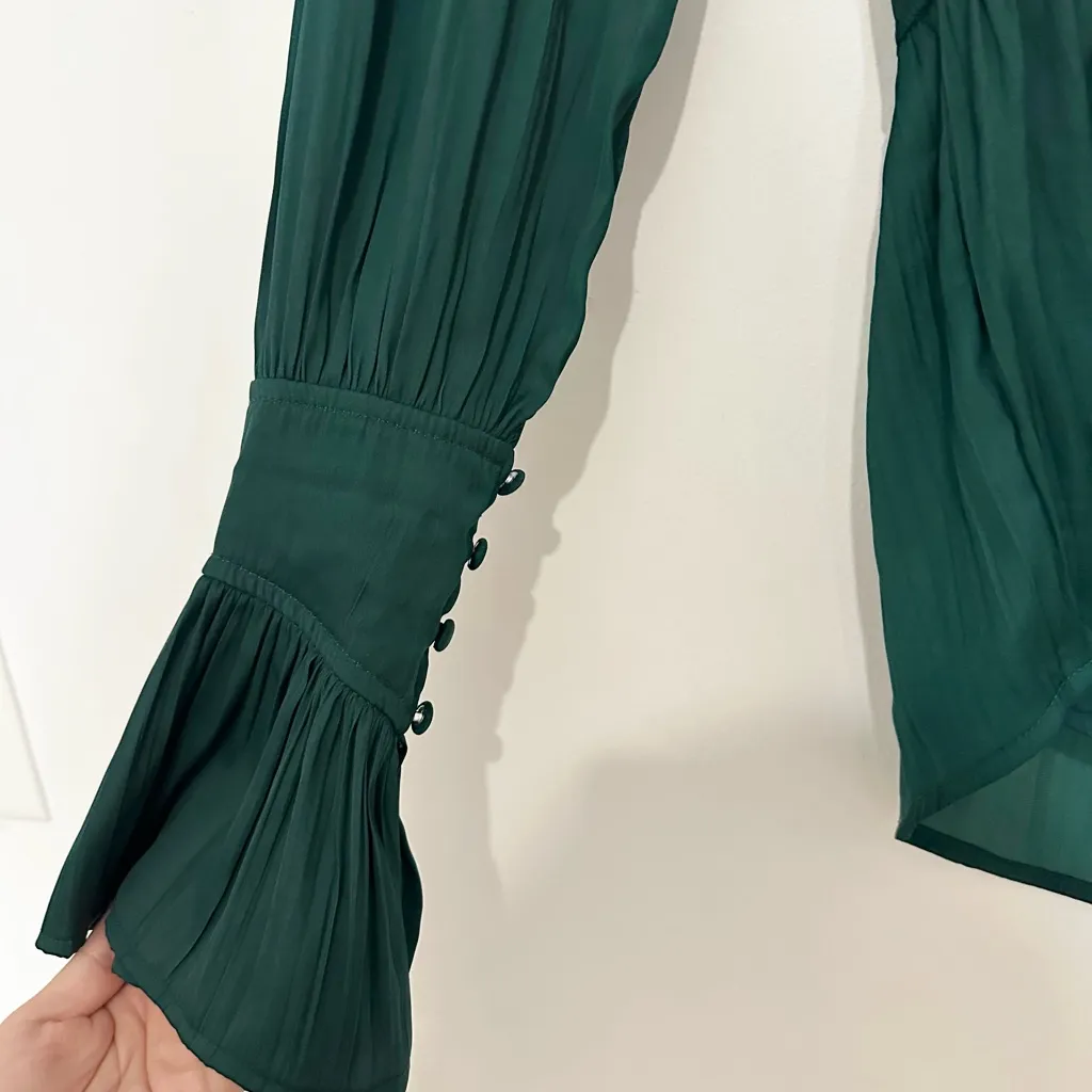 Anthropologie Long Sleeve emerald Plunge Blouse Green Size XS - Image 2